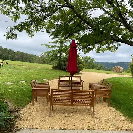 La Ferme De Belbouys Semesterbostad *