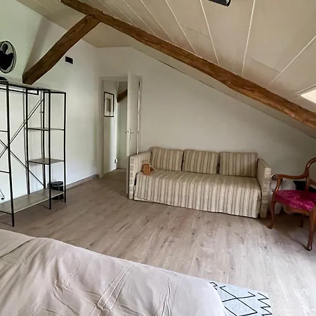 بيت للعطل La Ferme De Belbouys