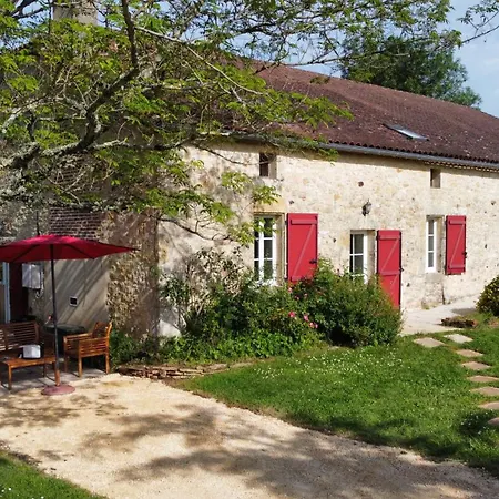 La Ferme De Belbouys Casa de Férias