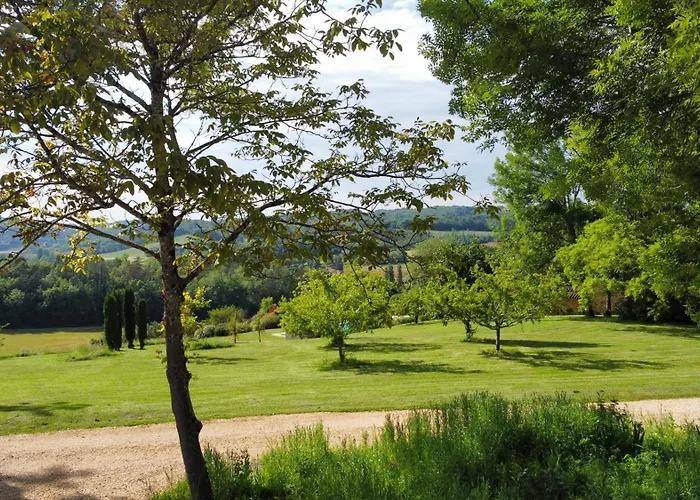 Дом отдыха La Ferme De Belbouys Soturac